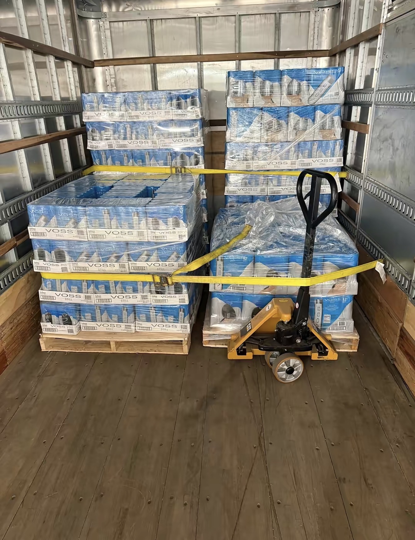 Pallet water delivery